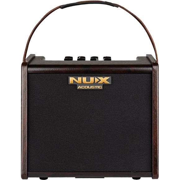 Nux AC-25 akustisk gitarforsterker på 25 watt