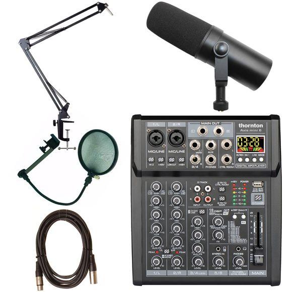 Podcaster pakkeløsning 1 med mikrofon, stativ, mikser og kabler